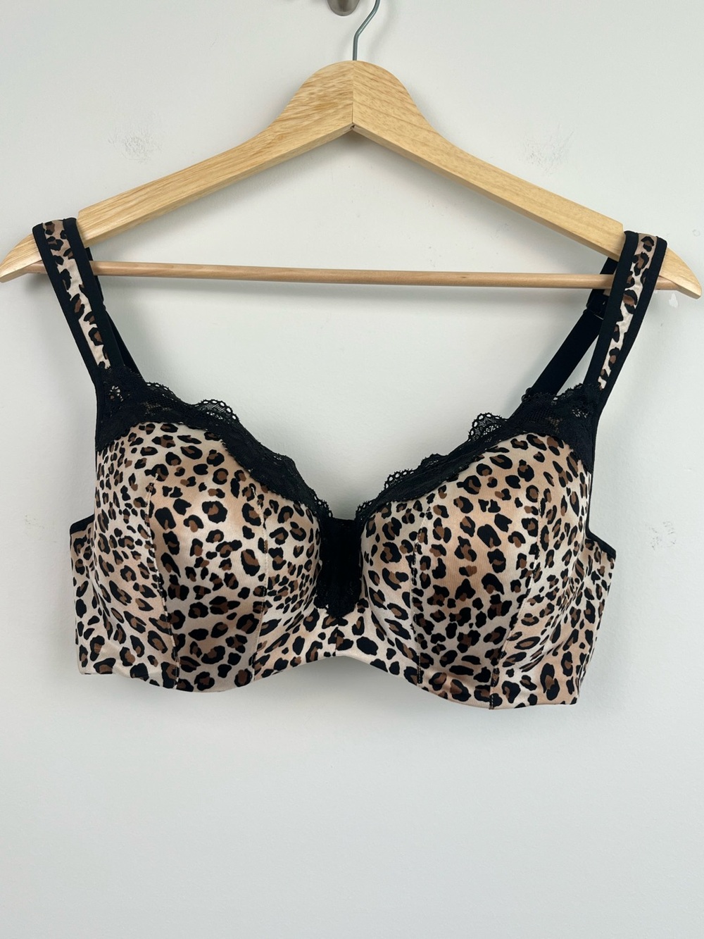 Cacique Lace Trim Balconette leopard black lace underwire bra, 38D.